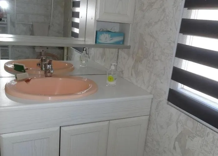 Maison Centre Village, Proche Plage, 3 Chambres, Jardin Clos, Idéale Sans Voiture - Fr-1-476-156 Hébergement de vacances *